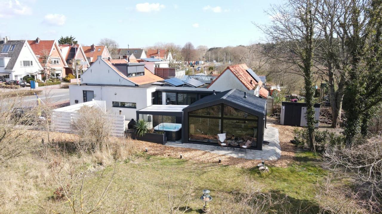 B&B Het Duinhuisje Met Jacuzzi, Gratis Parkeren, 2 Fietsen Te Leen, Airco Zandvoort Esterno foto